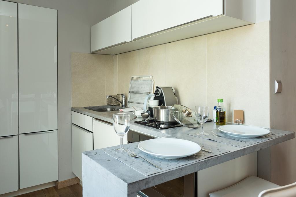 Studio Hyper-centre Rue Paradis Appartement Nice